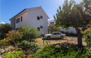 Nice Apartment In Jurandvor