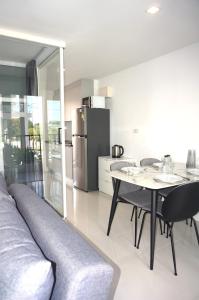 Mantra Condo Mae Phim B222