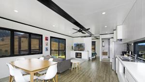 Bindera Container House