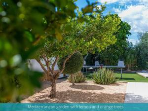 Villa Colina by HMR Holidays