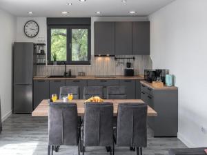 Family Holiday Home Nest