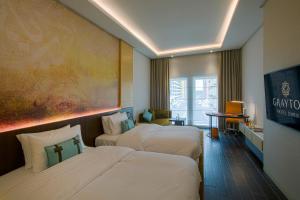 Superior Twin Room room in Grayton Hotel