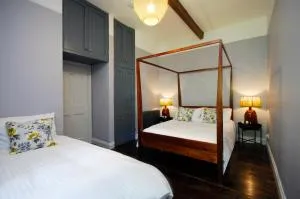 Upside Lodge - Beautiful cottage sleeps 6 near Bath Frome - Binegar