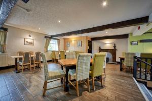 The Old Ginn House Inn