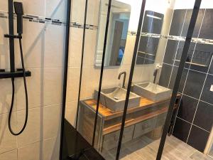 Villas The Loft Factory 4 Chambres Vue Garonne + Jardin : photos des chambres