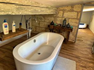 Villas The Loft Factory 4 Chambres Vue Garonne + Jardin : photos des chambres