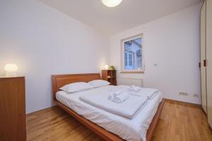 Holiday Seaview Apartment by Litto