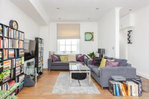 Stylish 3 Bedroom Home With Garden Near Kings Cross