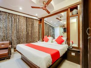 Hotel Roma Deluxe - New Delhi Railway Station