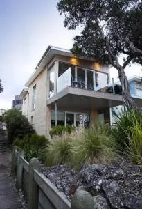 Battery Cove Beach Front Apartment - Port Fairy