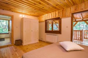 Garmen Hills Guest Houses