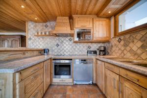 Chalets Chalet Nessa : photos des chambres