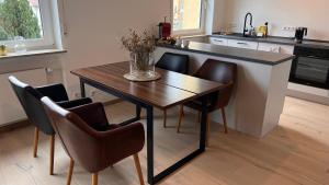 Lake & Mountains - Modern Living - 70sqm
