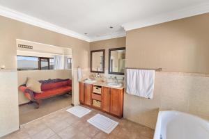 Drakensberg Luxury Accommodation - Misty Ridge