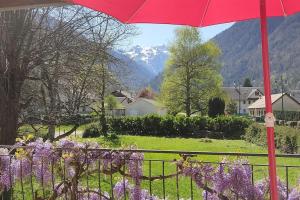 maison avec jardin terrasse et vue sur montagne 2