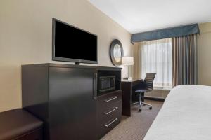 King Room-Disabilty Access room in Best Western Plus Tallahassee North Hotel