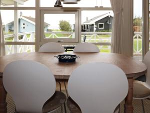 6 person holiday home in Hadsund-By Traum