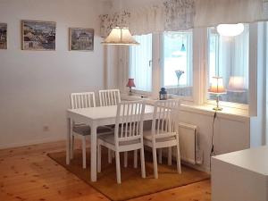 6 person holiday home in LJUSDAL-By Traum