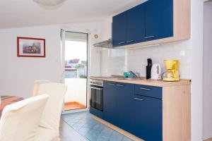 Apartments with parking space Razanac, Zadar - 6919