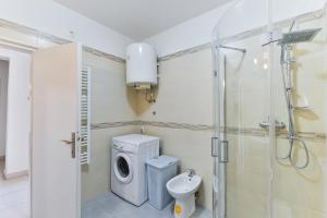 Apartments with parking space Bibinje, Zadar - 12270