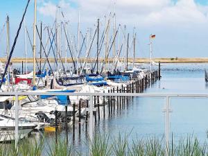 Three Bedroom Holiday home in Wendtorf 7