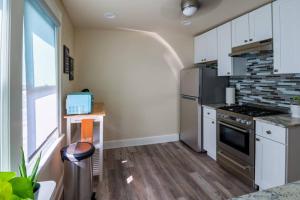 Immaculate, Newly Renovated 1 Bedroom Apt Near NYC