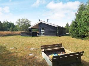 Three-Bedroom Holiday home in Ålbæk 21