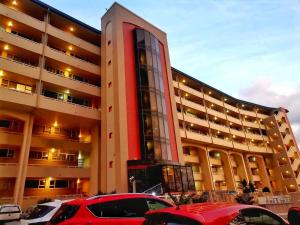 Beachside 3 bed apartment with stunning seaviews