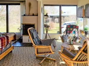 6 person holiday home in SÖLVESBORG