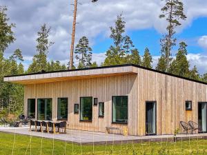 8 person holiday home in H CKSVIK