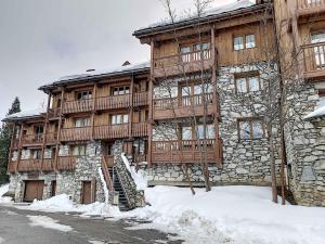 Appartement convivial 3 chambres avec accès pistes à Val-dIsère - FR-1-518-88