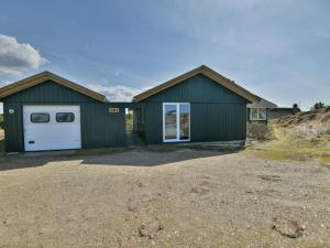 6 person holiday home in Fanø-By Traum