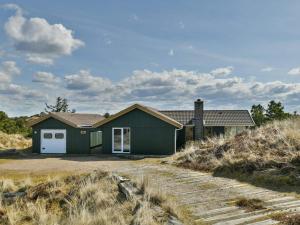 6 person holiday home in Fanø-By Traum