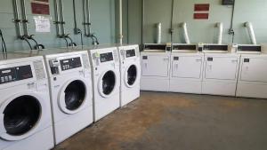 3rd Floor Balcony Beach View Studio Condo in the Beach Club