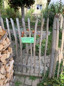 Schöne Suite im Rosengarten