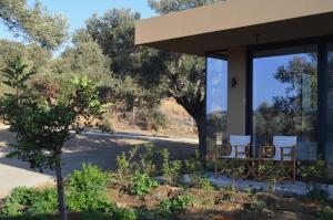 O Mikros Kosmos Hotel Resort - Adults Only