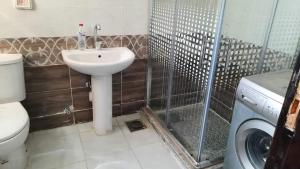 Double Room room in غرفه خاصه بشقه مشكله علي حديقه امامي