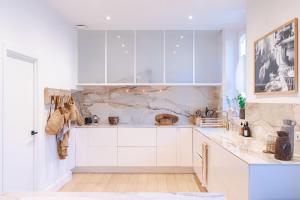Appartement Design 5 stars Avec Terrasse Et Parking Cannes by Halldis