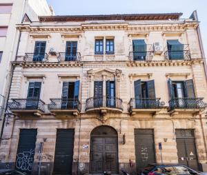 Grimaldi 8 Apartment by Wonderful Italy