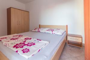 Apartments Sunset near the sandy beach - by TA Leut Agency