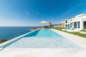 Villa Sabrina Riviera dei Fiori a Picco sul Mare con Piscina Privata ,WELLNESS & SPA - Poggi