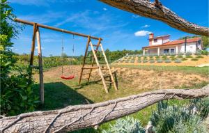 Gorgeous Home In Krsan With Kitchen