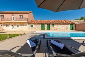 Villa Moki ZadarVillas - Raštević