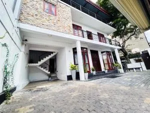 Welaratne Apartment - Nugegoda