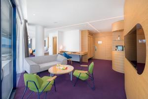 Grand Spa Suite with Sea View room in Hotel Olympia Sky