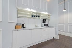 Perła Starego Miasta Kamienica Czapskich by Noclegi Renters