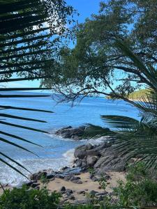 Appartement de standing avec vue mer et golf