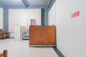 RedDoorz Syariah at Cigadung Raya Street