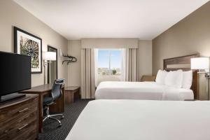 Queen Room with Two Queen Beds - Non-Smoking room in Baymont by Wyndham Rawlins