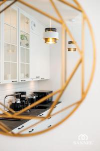 Apartament Golden Mirror z basenami, strefą saun,jacuzzi W CENIE!- Pinea Apartments Pobierowo-SANNEL Apartments for rent